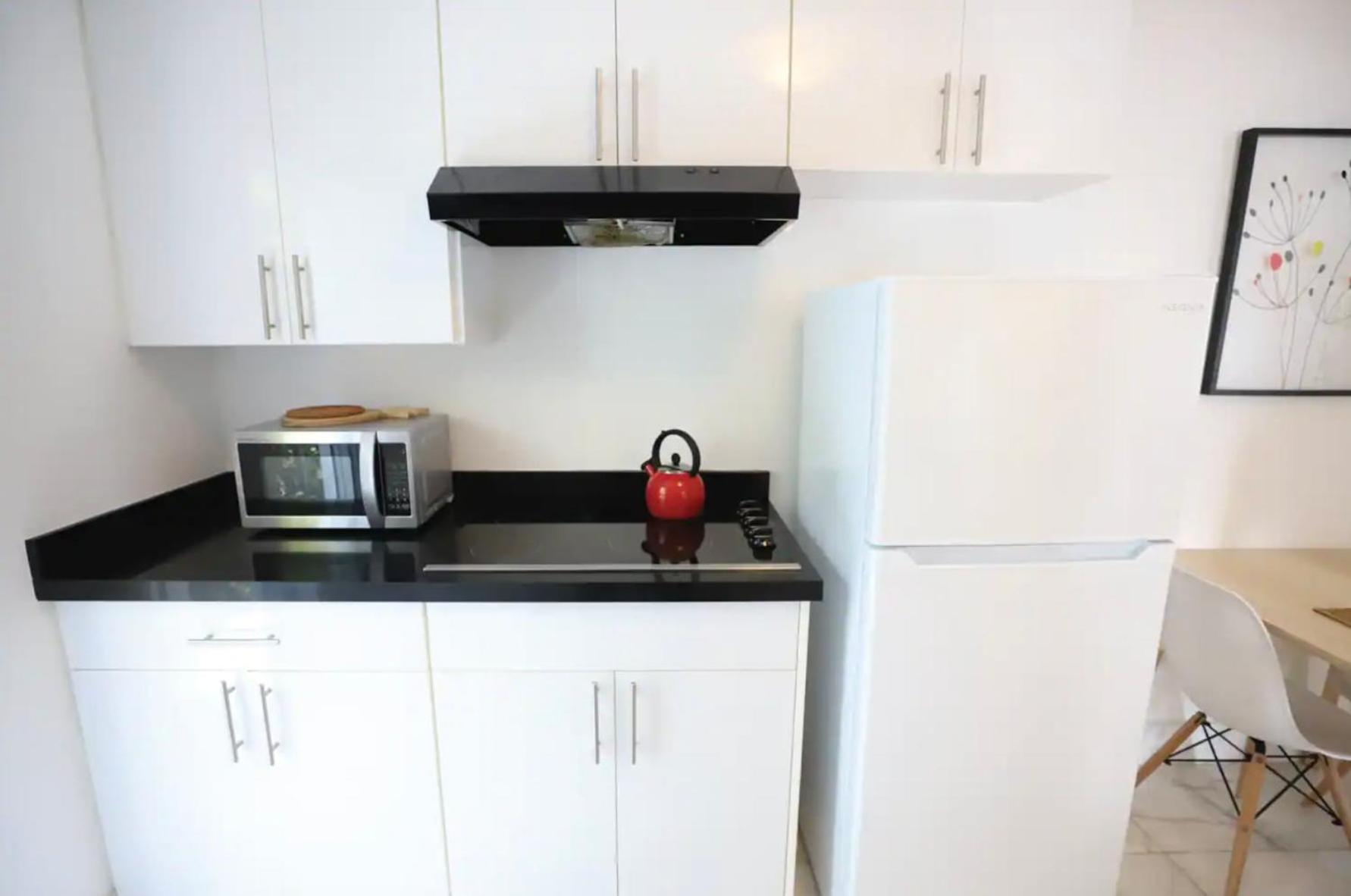 South Beach 2 Bedroom Family & Pet Friendly Apartment With Balcony & Free Parking ไมอามีบีช ภายนอก รูปภาพ